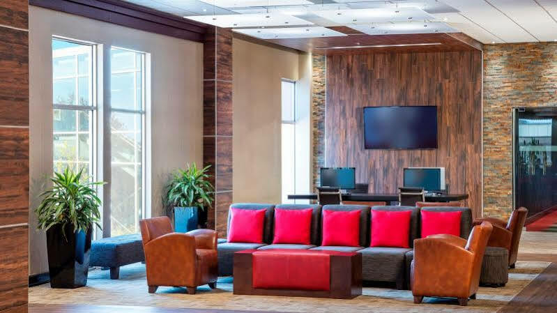 Four Points By Sheraton Chicago O'hare 3*